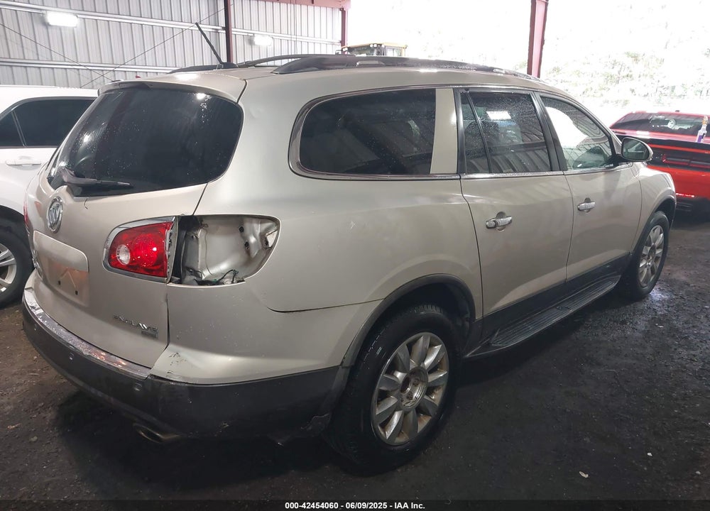 2011 BUICK ENCLAVE 1XL VIN: 5GAKRBED1BJ140983