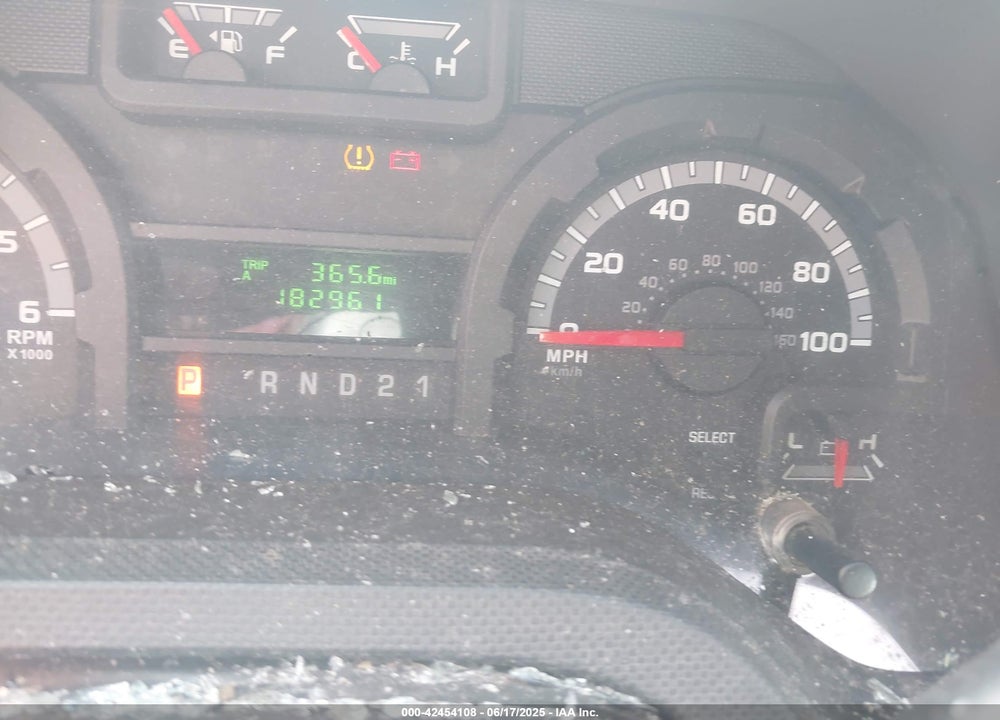 2011 FORD E 150 VIN: 1FTNE1EW4BDA28924