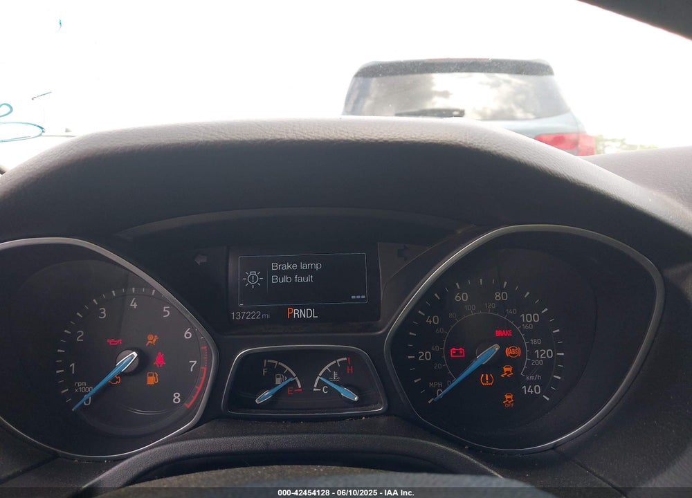 2015 FORD FOCUS VIN: 1FADP3E2XFL224267
