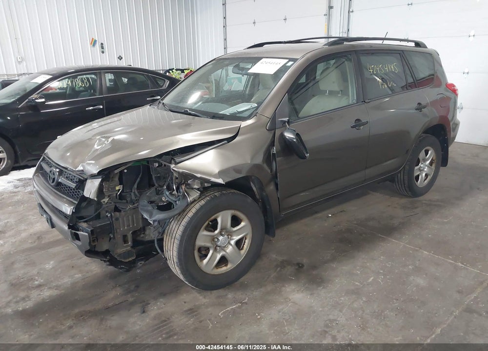 2009 TOYOTA RAV4 VIN: JTMBF33VX95010521