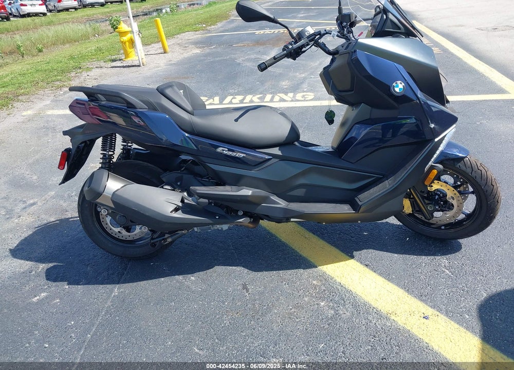 2024 BMW C 400 GT VIN: WB40C6307RS924426