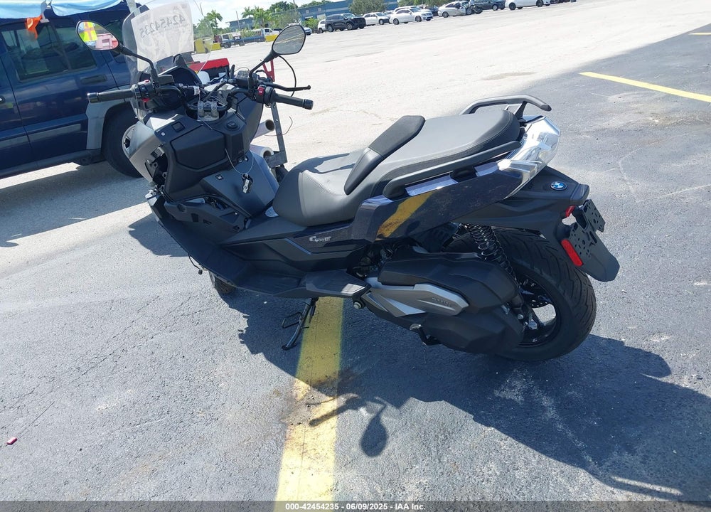 2024 BMW C 400 GT VIN: WB40C6307RS924426