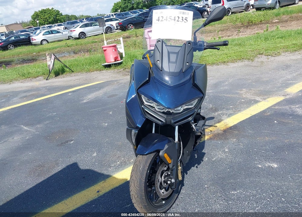 2024 BMW C 400 GT VIN: WB40C6307RS924426