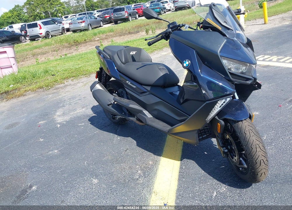2024 BMW C 400 GT VIN: WB40C6307RS924426