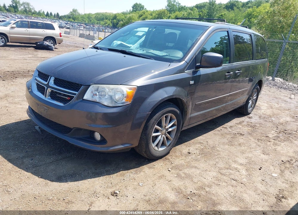 2014 DODGE GRAND CARAVAN SXT 30TH ANNIVERSARY VIN: 2C4RDGCG1ER366222