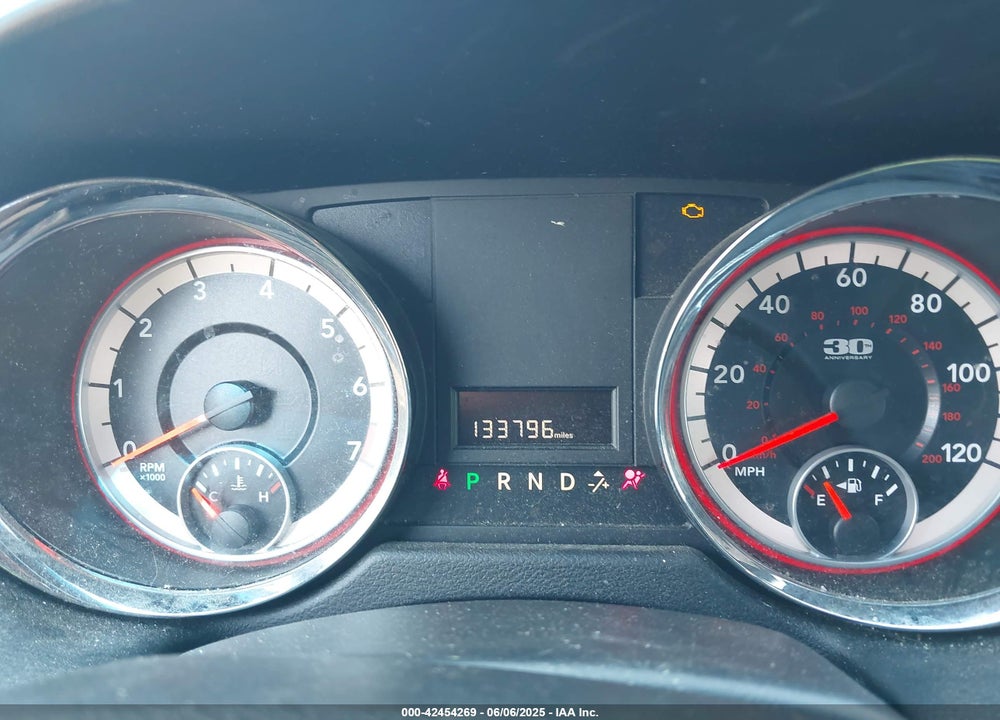 2014 DODGE GRAND CARAVAN SXT 30TH ANNIVERSARY VIN: 2C4RDGCG1ER366222