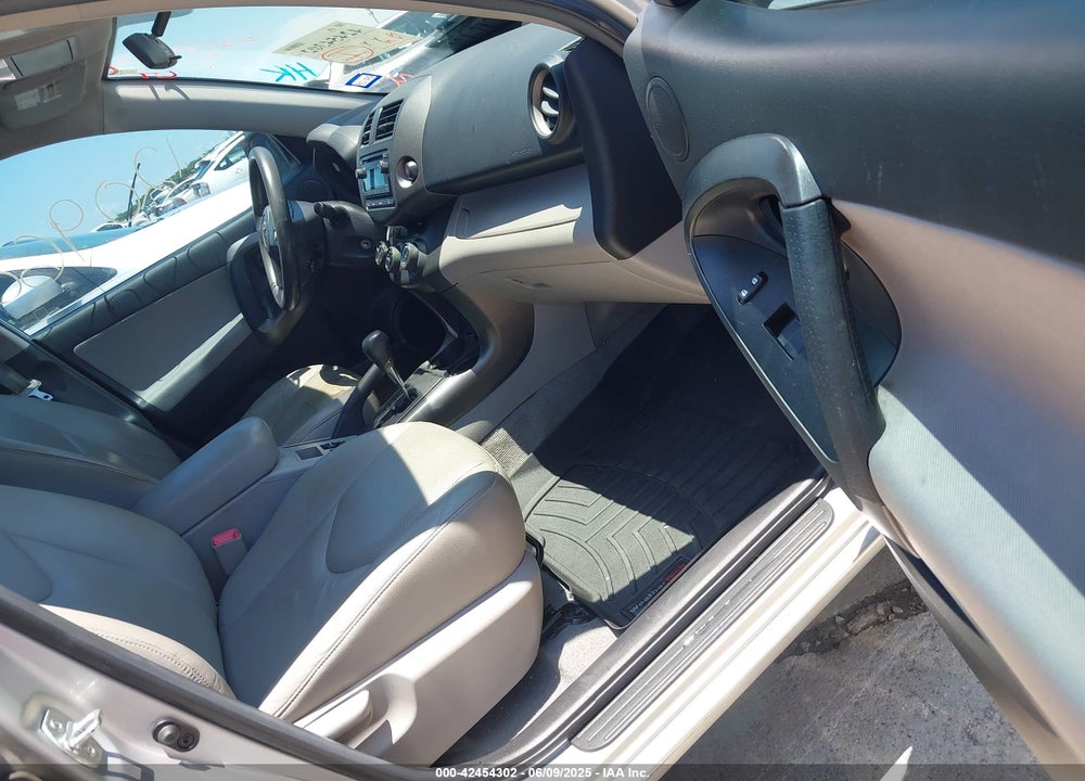 2012 TOYOTA RAV4 VIN: 2T3ZF4DV1CW120960