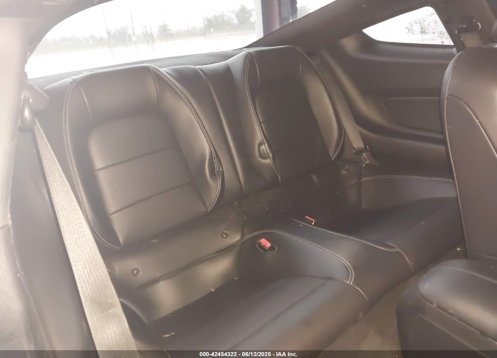 2016 FORD MUSTANG VIN: 1FA6P8CF1G5302839