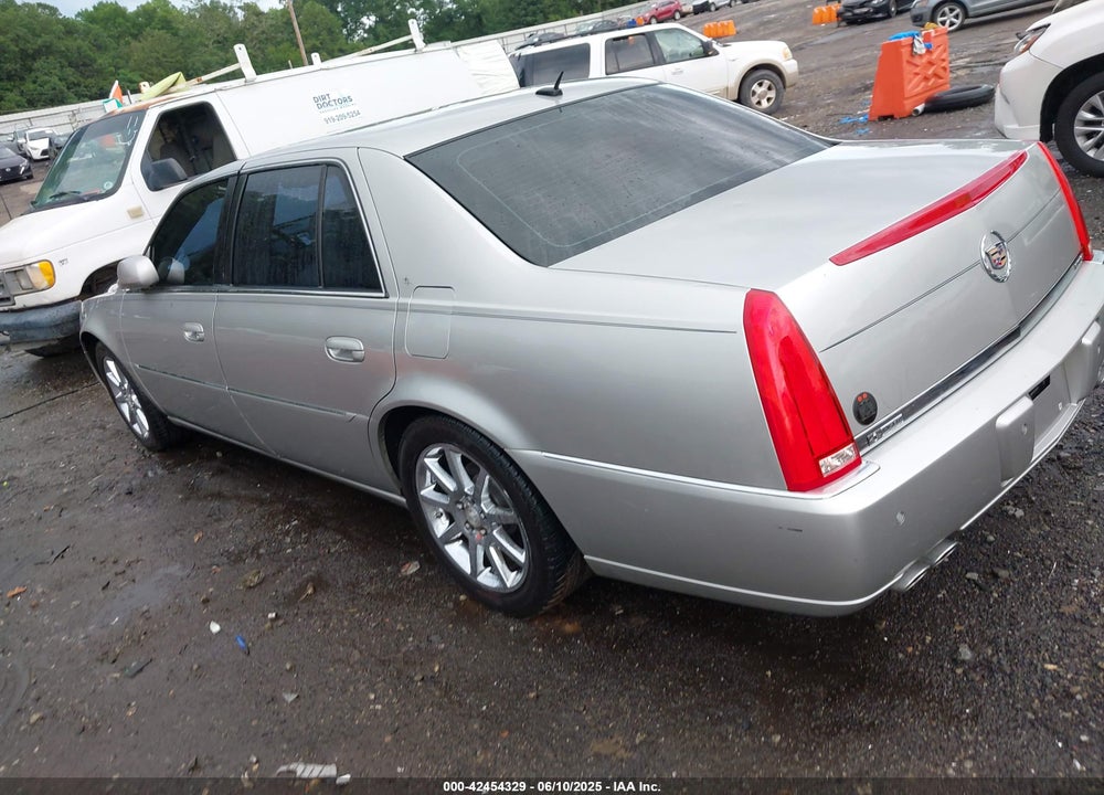 2006 CADILLAC DTS VIN: 1G6KD579X6U172796