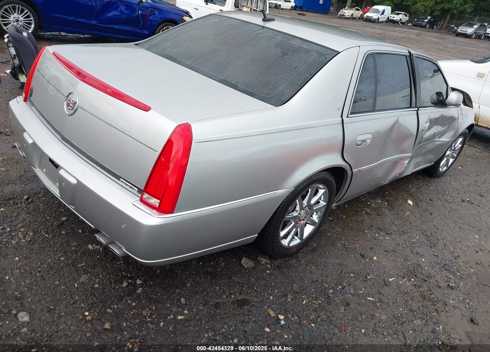 2006 CADILLAC DTS VIN: 1G6KD579X6U172796