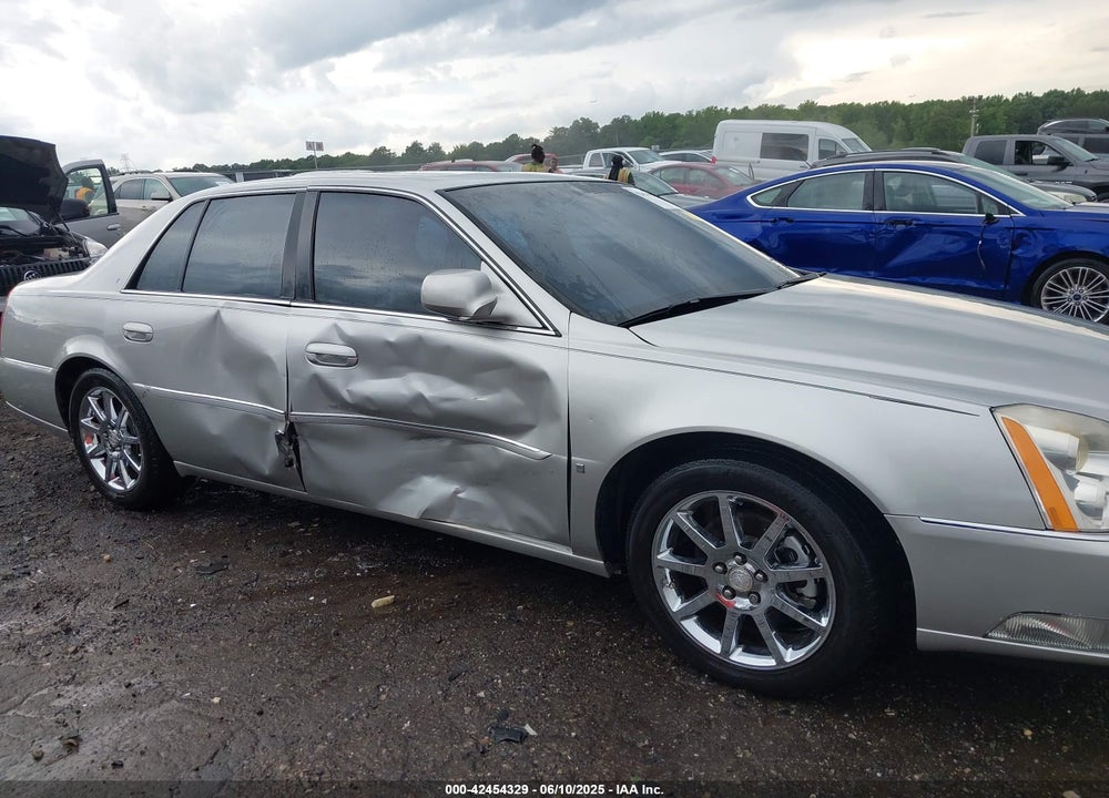 2006 CADILLAC DTS VIN: 1G6KD579X6U172796