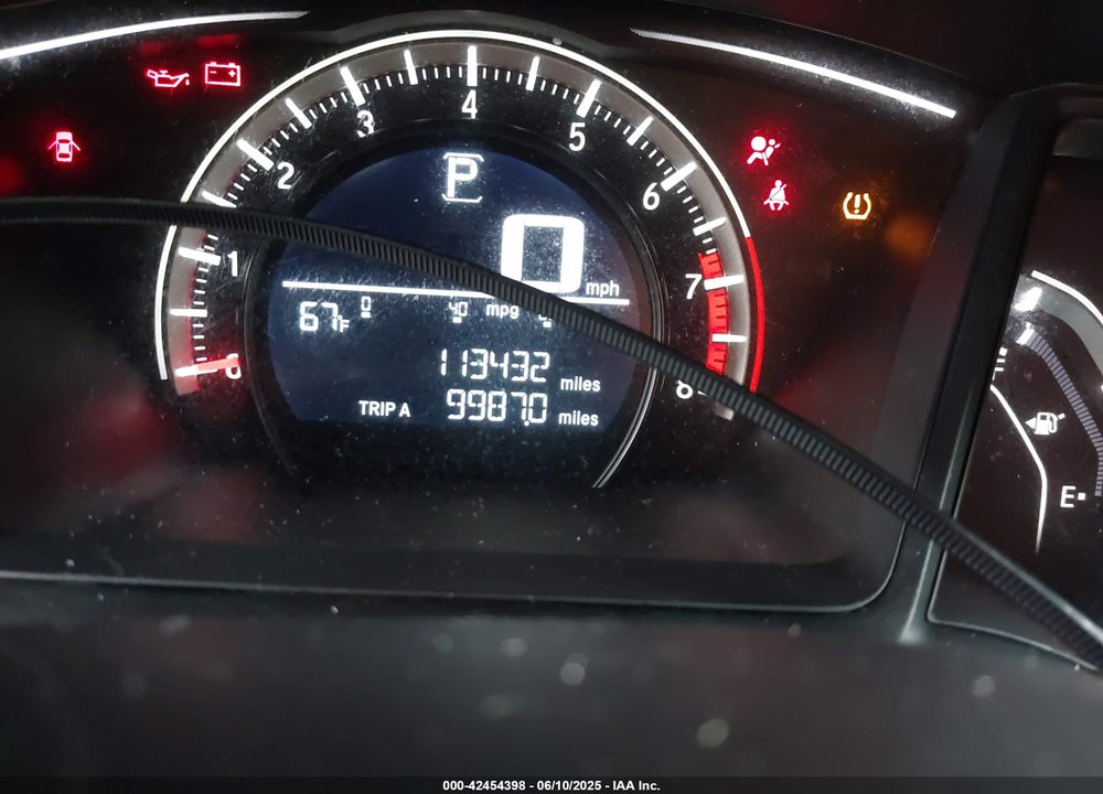 2016 HONDA CIVIC VIN: 19XFC2F5XGE229772