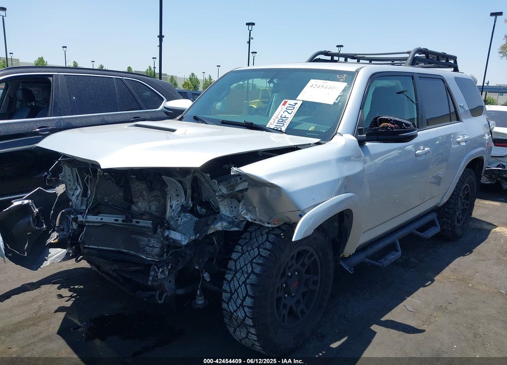 2018 TOYOTA 4RUNNER VIN: JTEBU5JR1J5609251