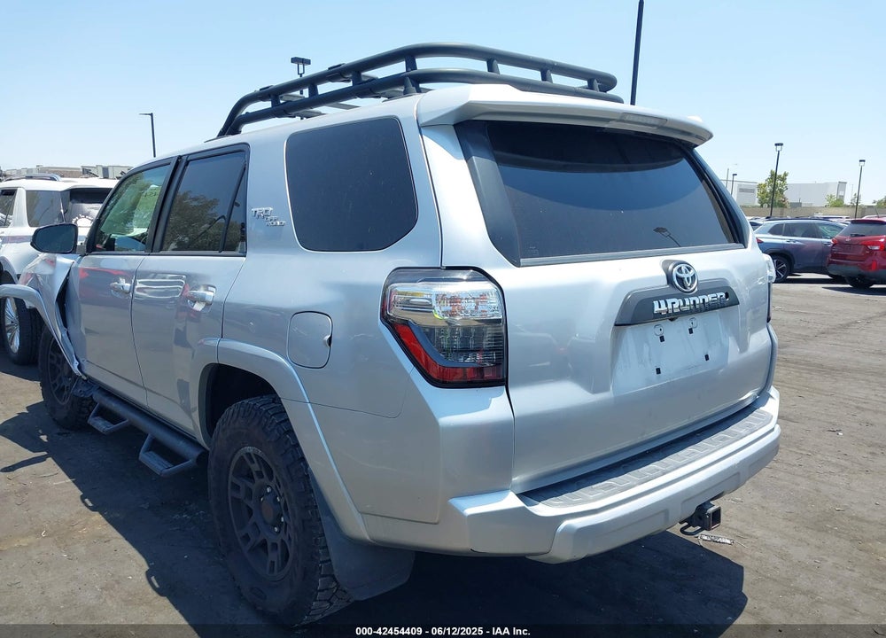 2018 TOYOTA 4RUNNER VIN: JTEBU5JR1J5609251