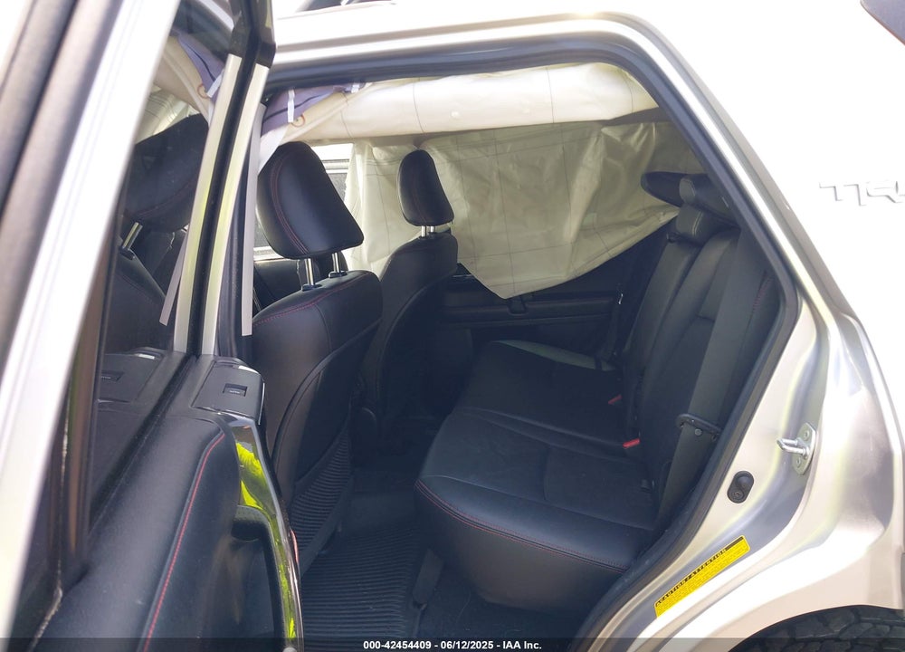 2018 TOYOTA 4RUNNER VIN: JTEBU5JR1J5609251