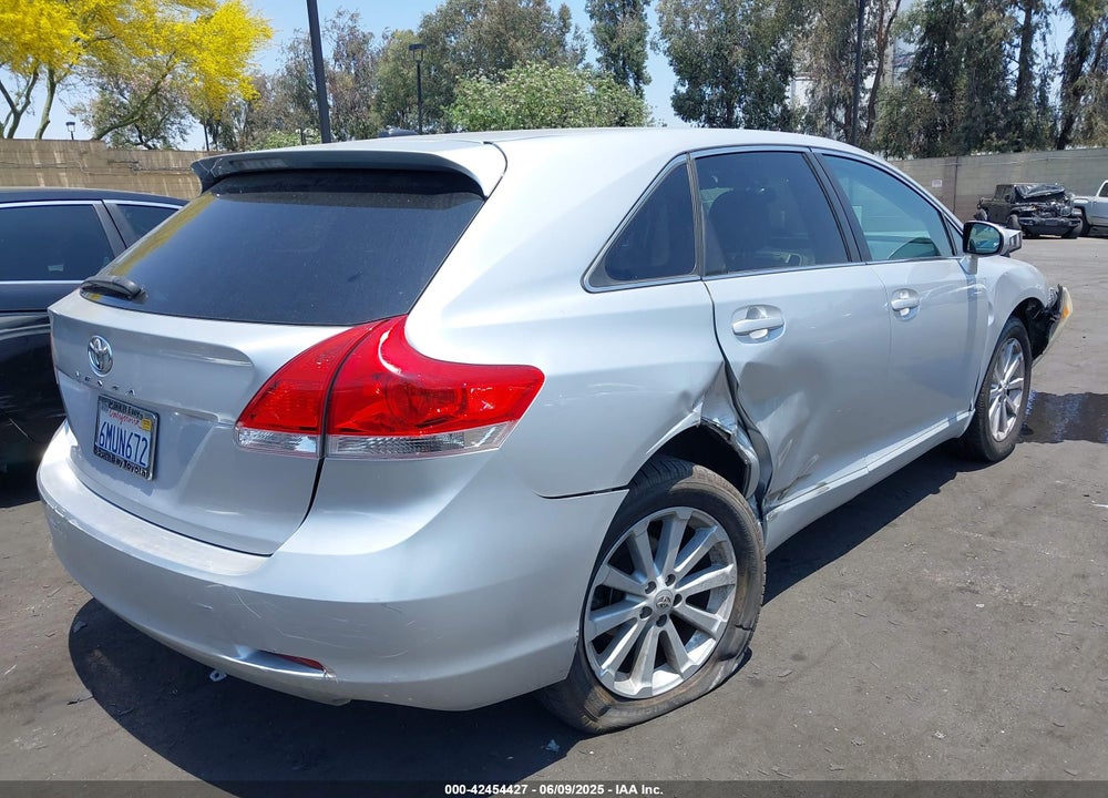 2010 TOYOTA VENZA VIN: 4T3ZA3BB3AU027873