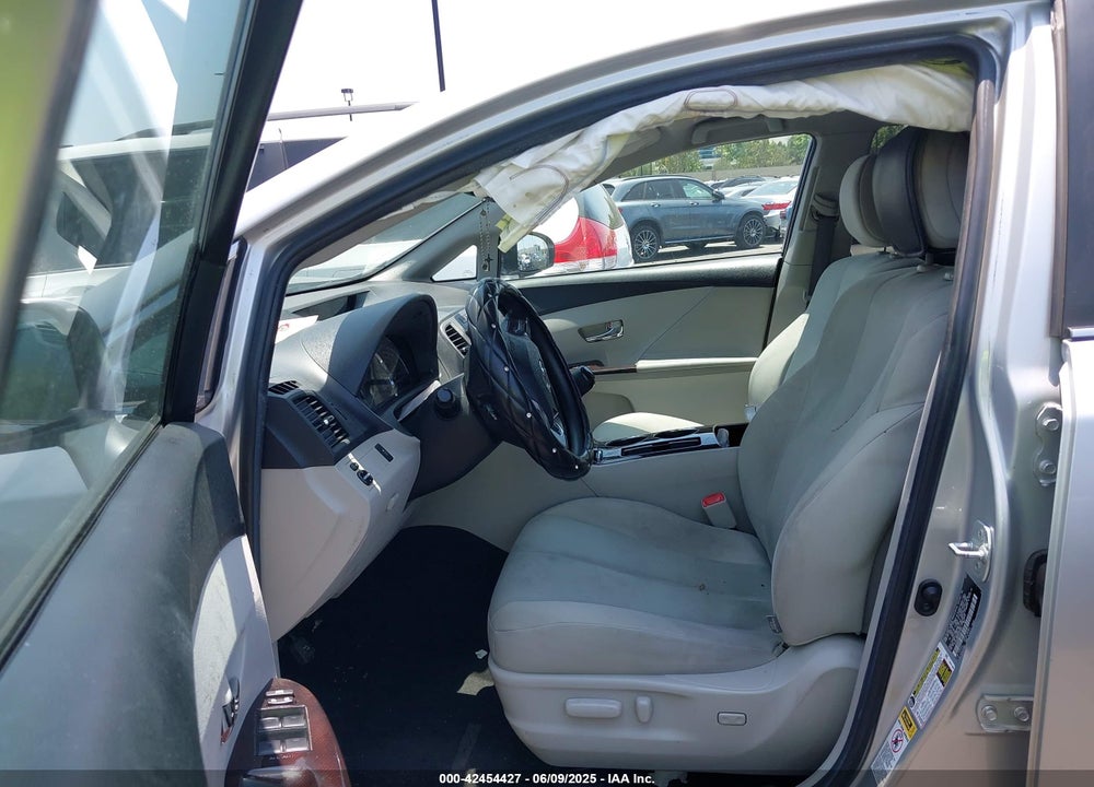 2010 TOYOTA VENZA VIN: 4T3ZA3BB3AU027873