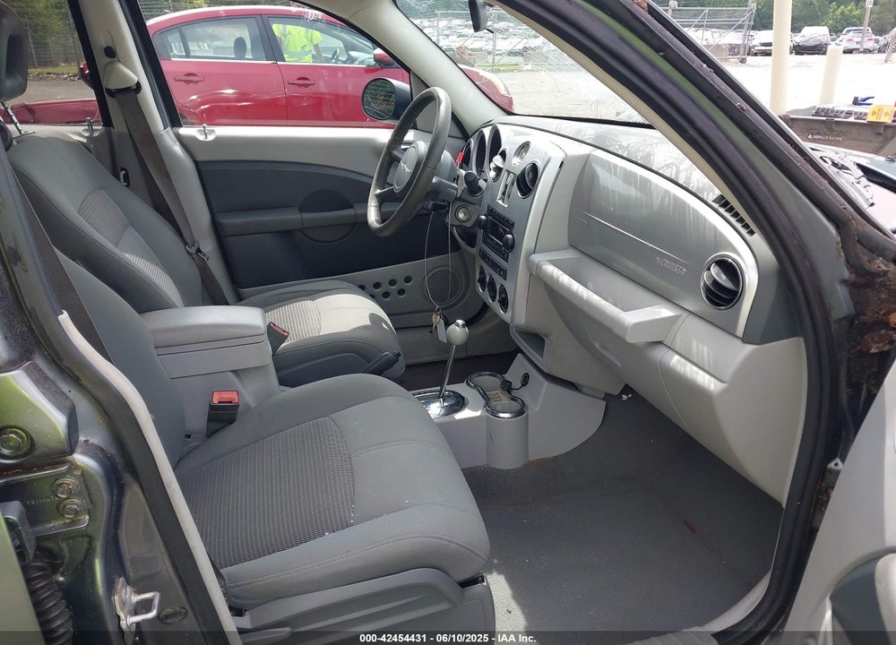 2010 CHRYSLER PT CRUISER CLASSIC VIN: 3A4GY5F92AT200001