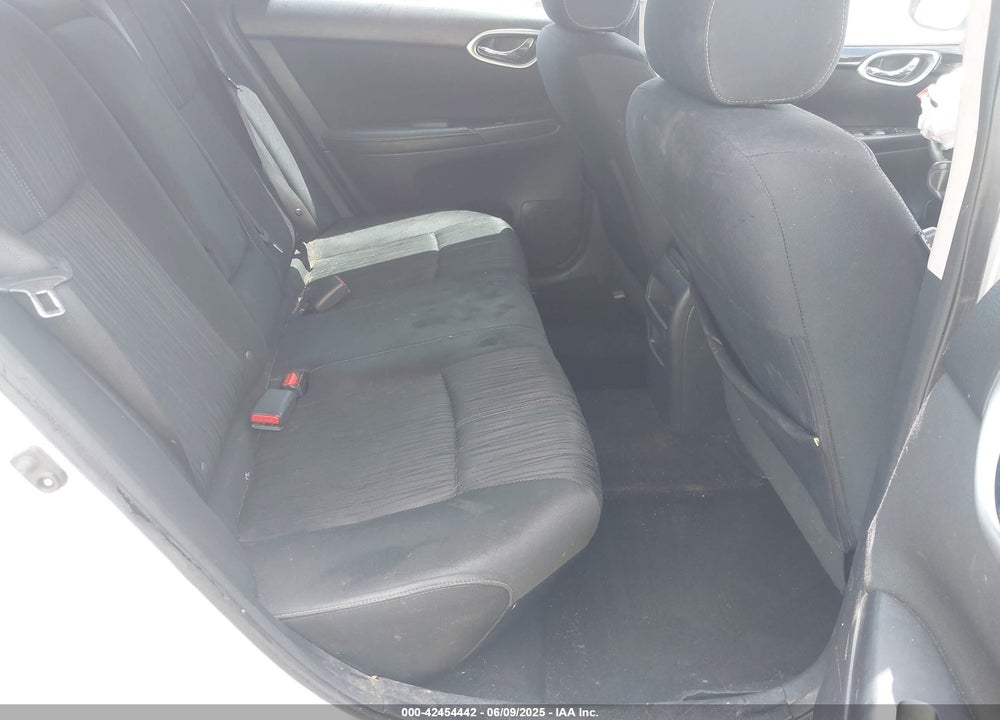2017 NISSAN SENTRA VIN: 3N1AB7AP2HL635810