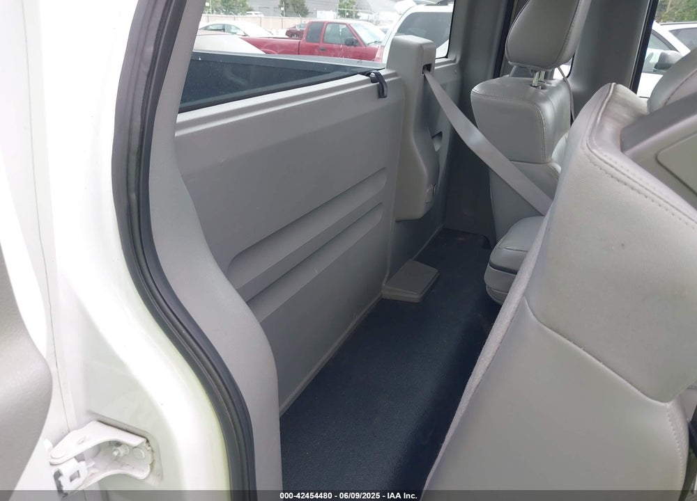 2007 FORD F-150 STX/XL/XLT VIN: 1FTRF12207NA68967