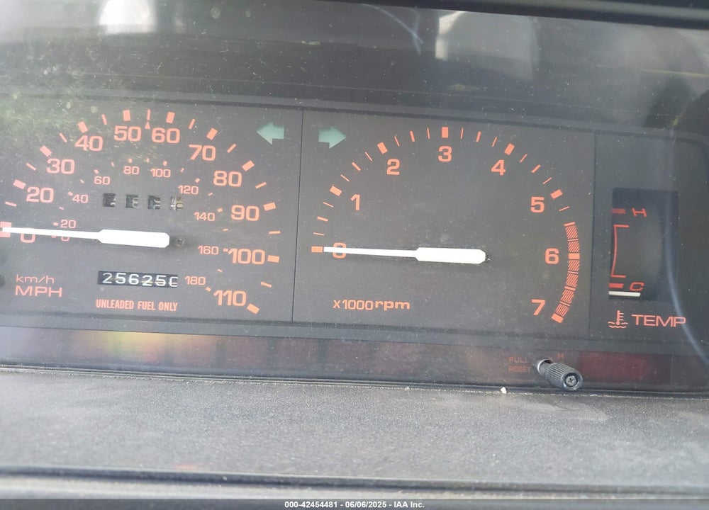 1989 MAZDA B2600 CAB PLUS VIN: JM2UF6140K0789690