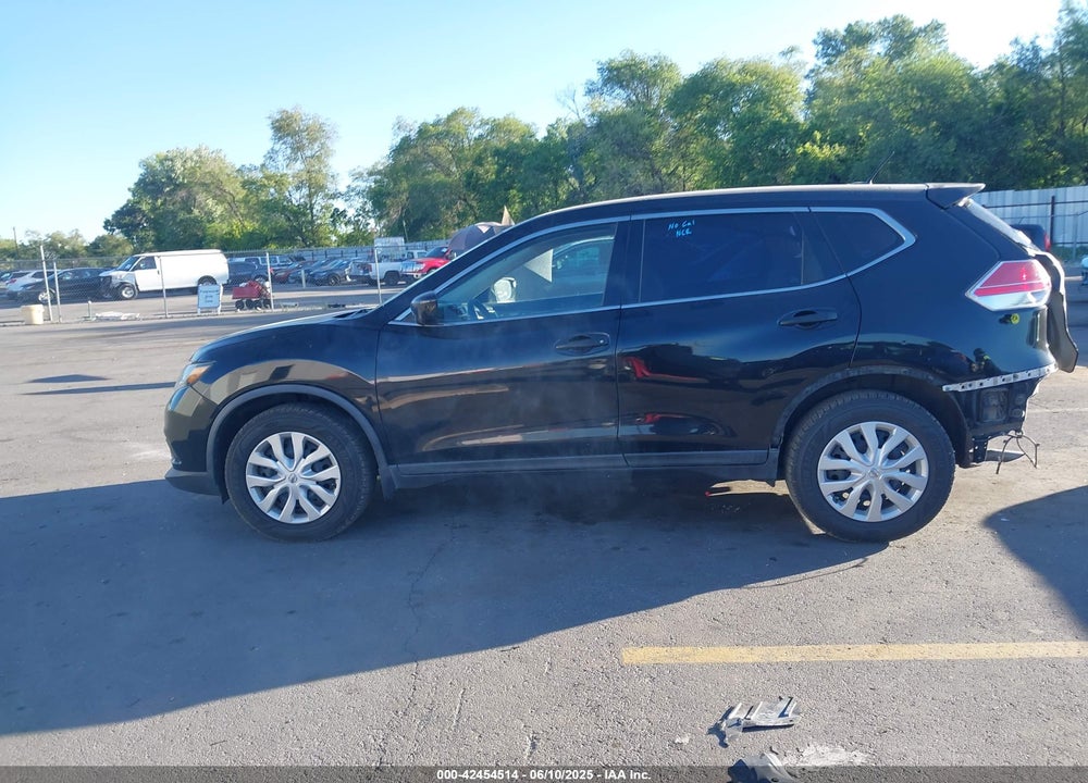 2016 NISSAN ROGUE S VIN: KNMAT2MT5GP623546