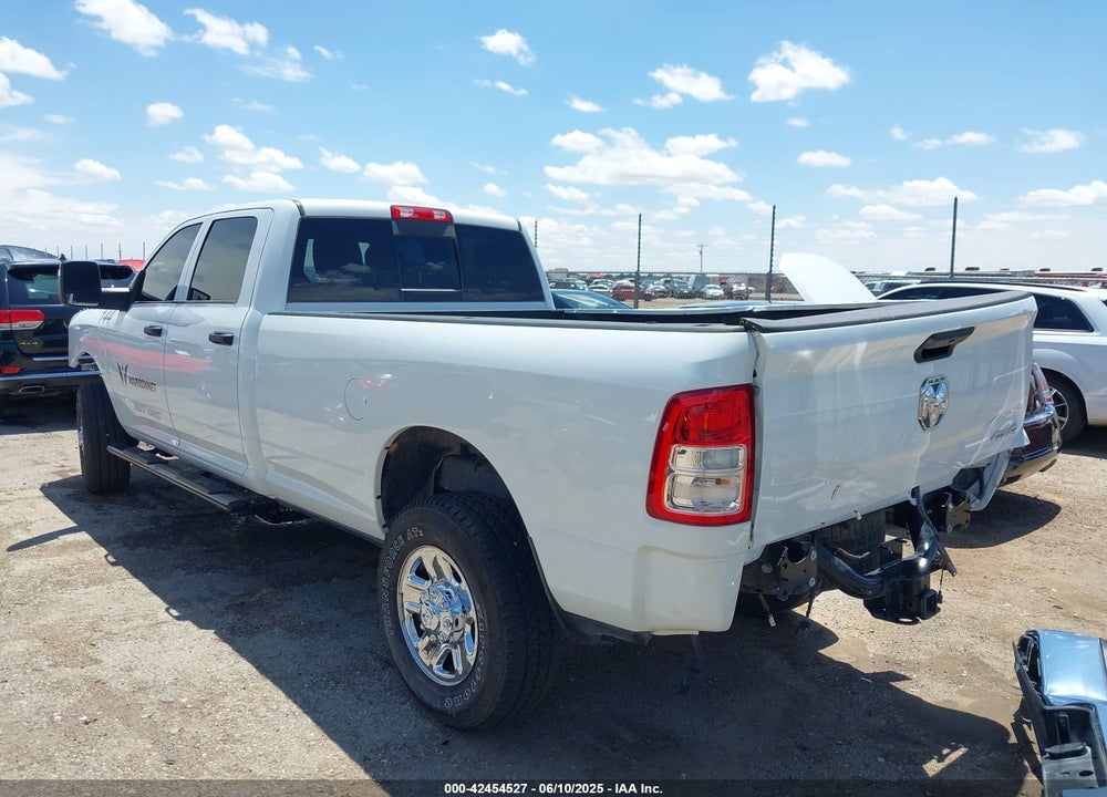 2024 RAM 2500 VIN: 3C6UR5HJXRG389635
