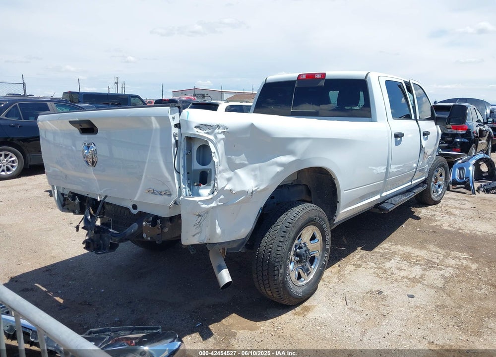 2024 RAM 2500 VIN: 3C6UR5HJXRG389635