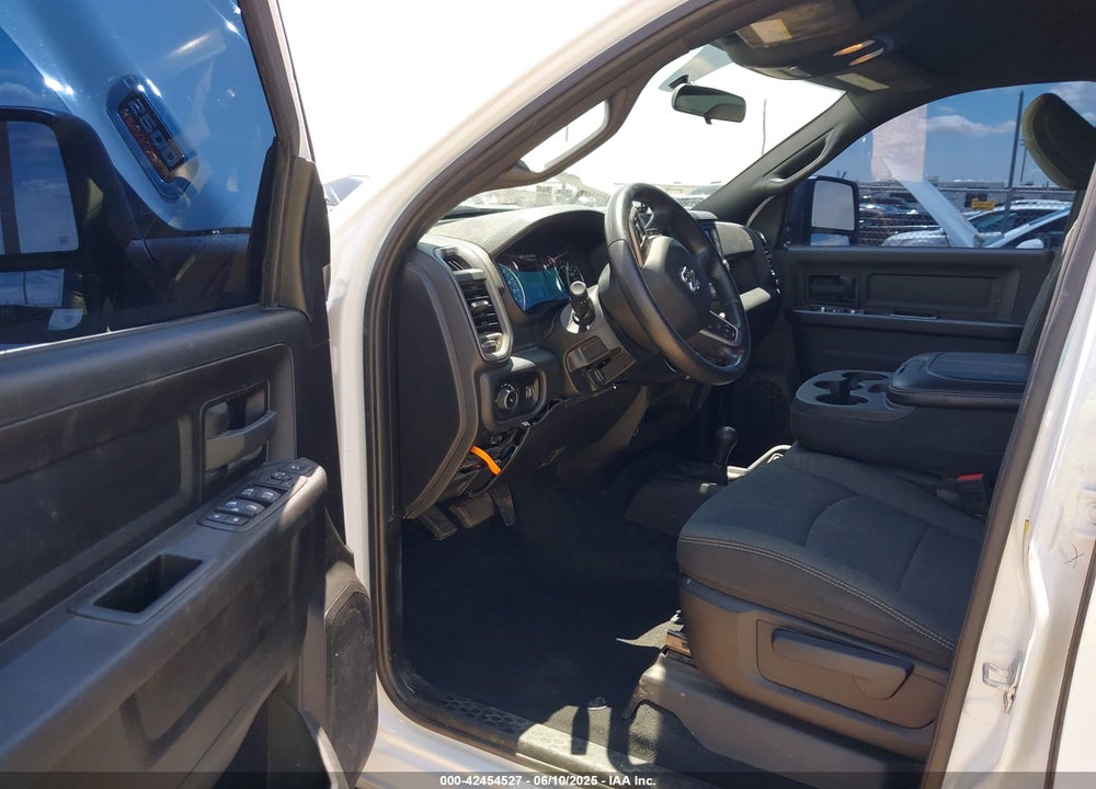 2024 RAM 2500 VIN: 3C6UR5HJXRG389635
