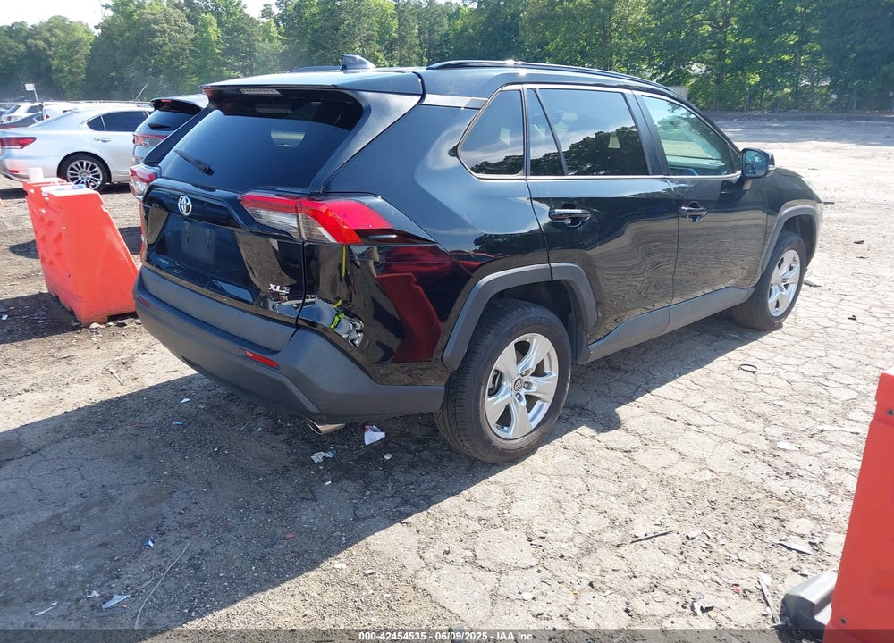 2019 TOYOTA RAV4 VIN: 2T3W1RFV7KW021151