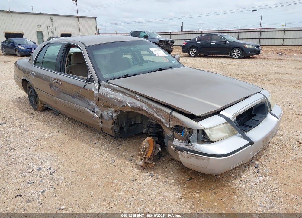 2003 MERCURY GRAND MARQUIS GS VIN: 2MEFM74W23X645694