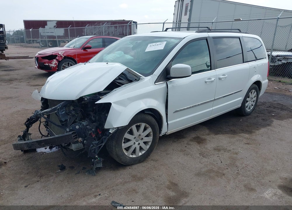 2014 CHRYSLER TOWN & COUNTRY TOURING VIN: 2C4RC1BGXER442585