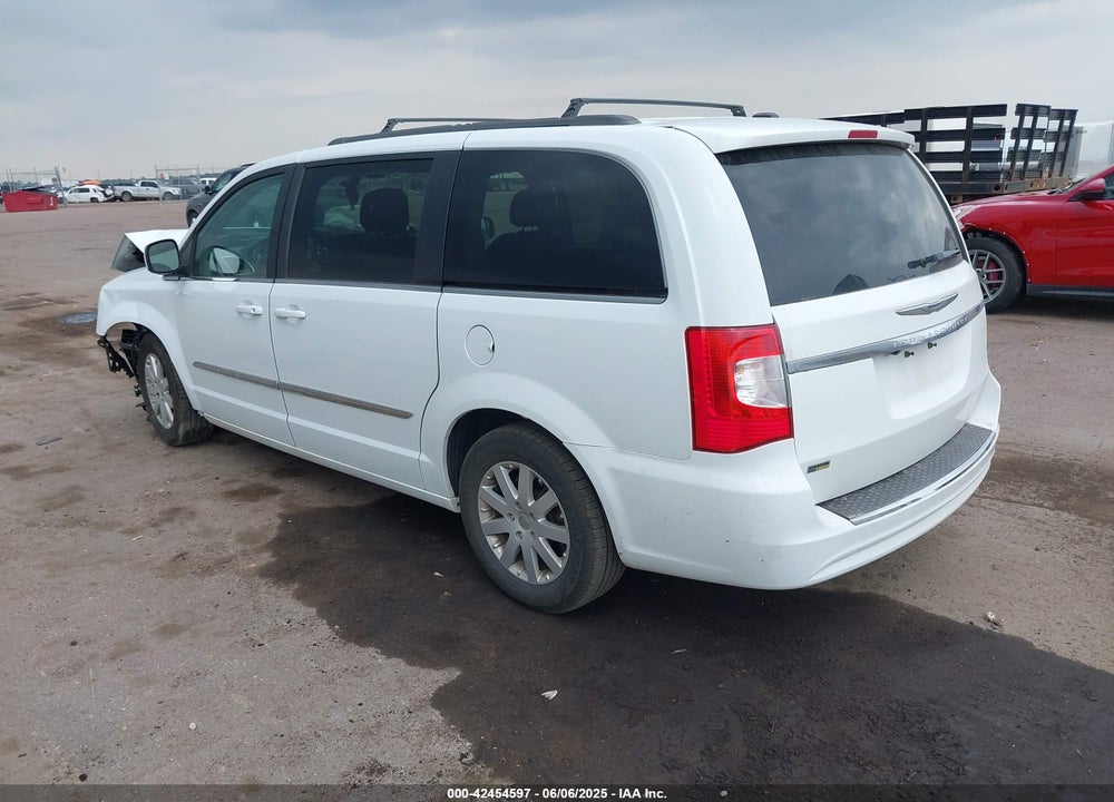 2014 CHRYSLER TOWN & COUNTRY TOURING VIN: 2C4RC1BGXER442585