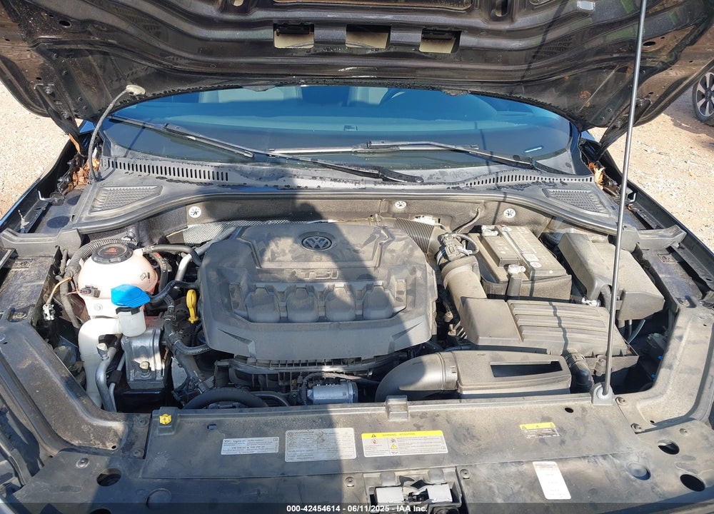 2021 VOLKSWAGEN PASSAT VIN: 1VWAA7A31MC017829