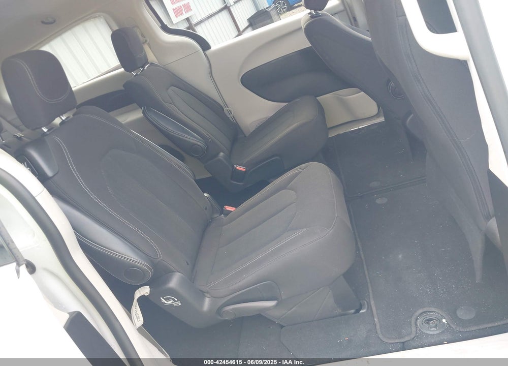 2024 CHRYSLER VOYAGER LX VIN: 2C4RC1CG0RR176918