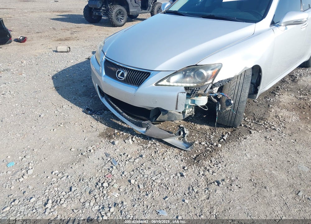 2011 LEXUS IS250 VIN: JTHBF5C28B5150153