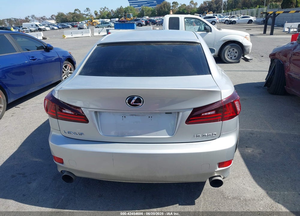 2006 LEXUS IS 350 VIN: JTHBE262X65001939