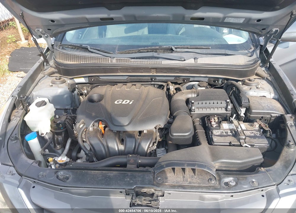 2013 HYUNDAI SONATA VIN: 5NPEB4ACXDH665898