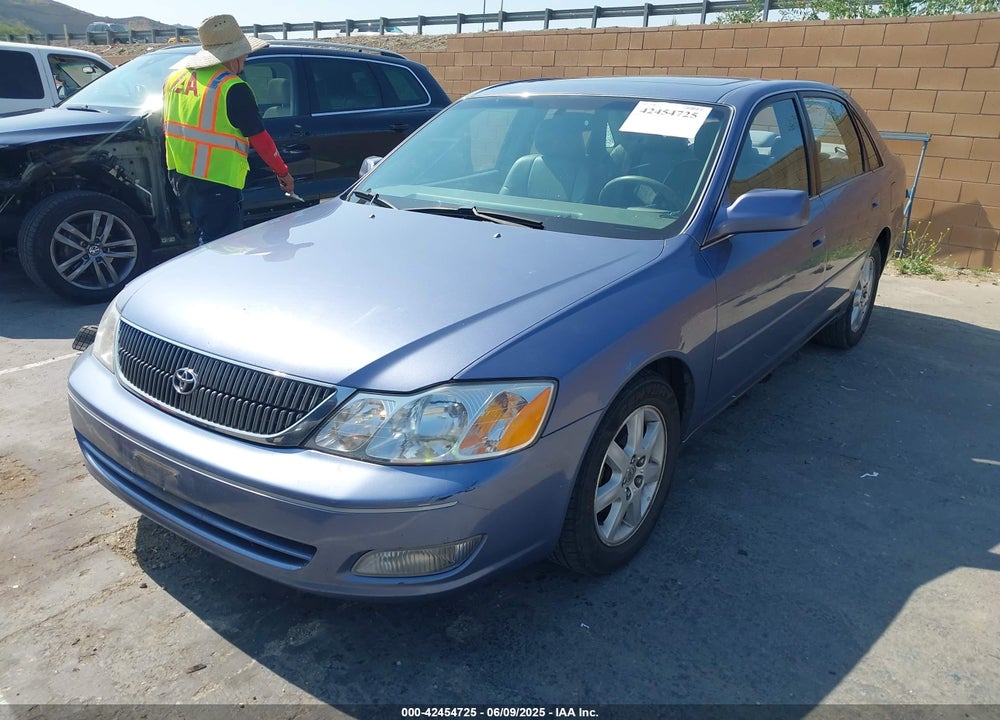2000 TOYOTA AVALON XLS VIN: 4T1BF28B8YU096680