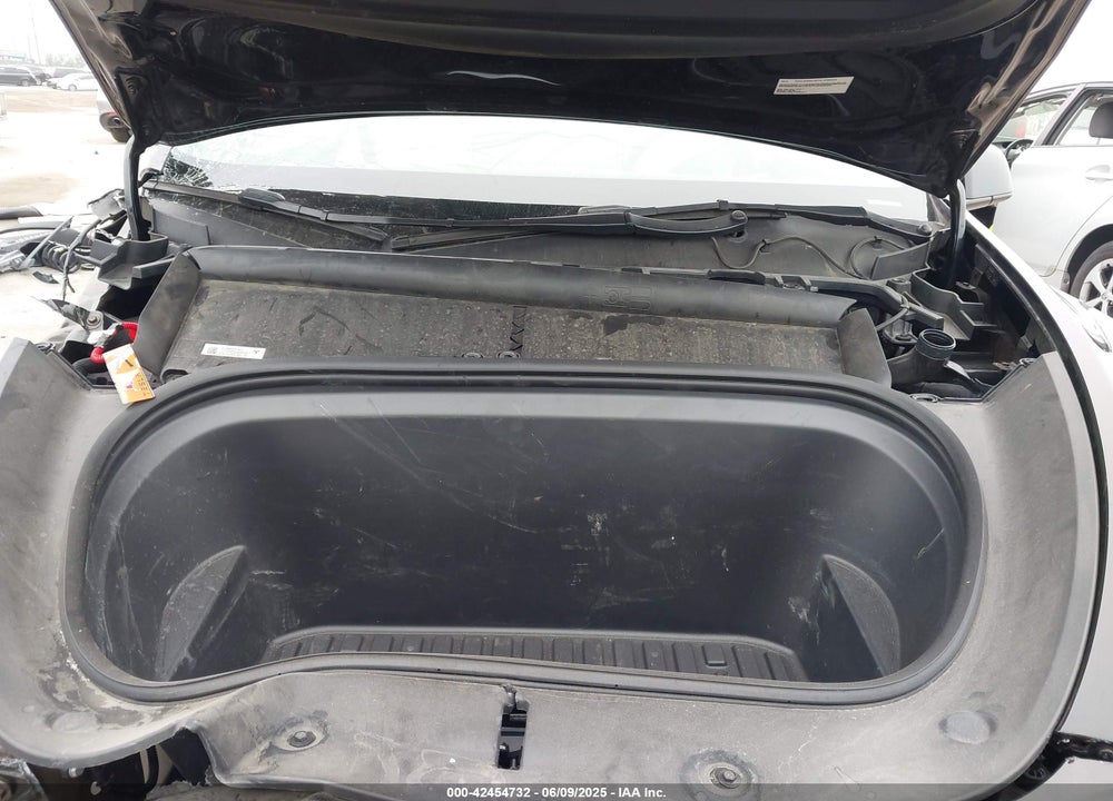 2023 TESLA MODEL Y VIN: 7SAYGDEFXPF945412