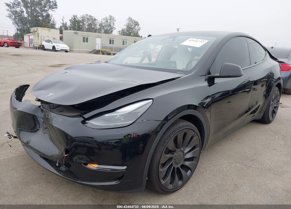 2023 TESLA MODEL Y VIN: 7SAYGDEFXPF945412