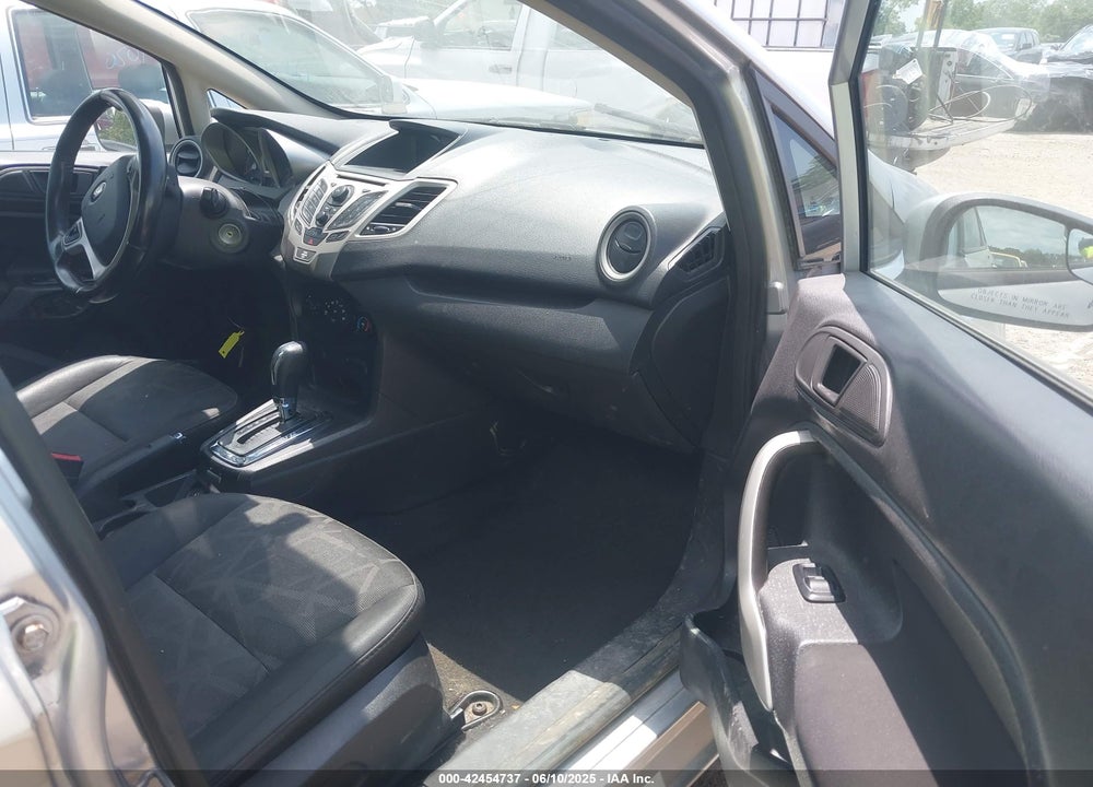 2011 FORD FIESTA VIN: 3FADP4CJ4BM203343