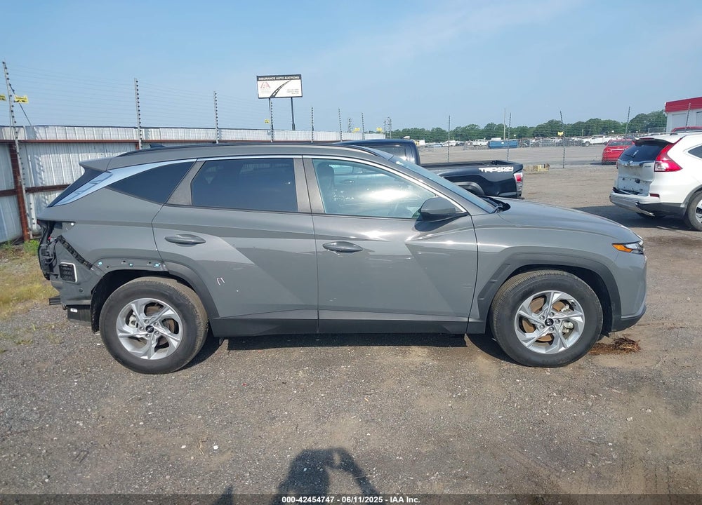 2024 HYUNDAI TUCSON SEL VIN: 5NMJB3DE2RH420670