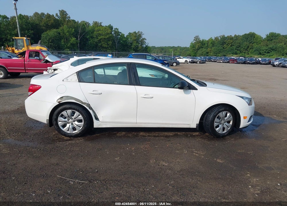 2014 CHEVROLET CRUZE VIN: 1G1PA5SH6E7361266