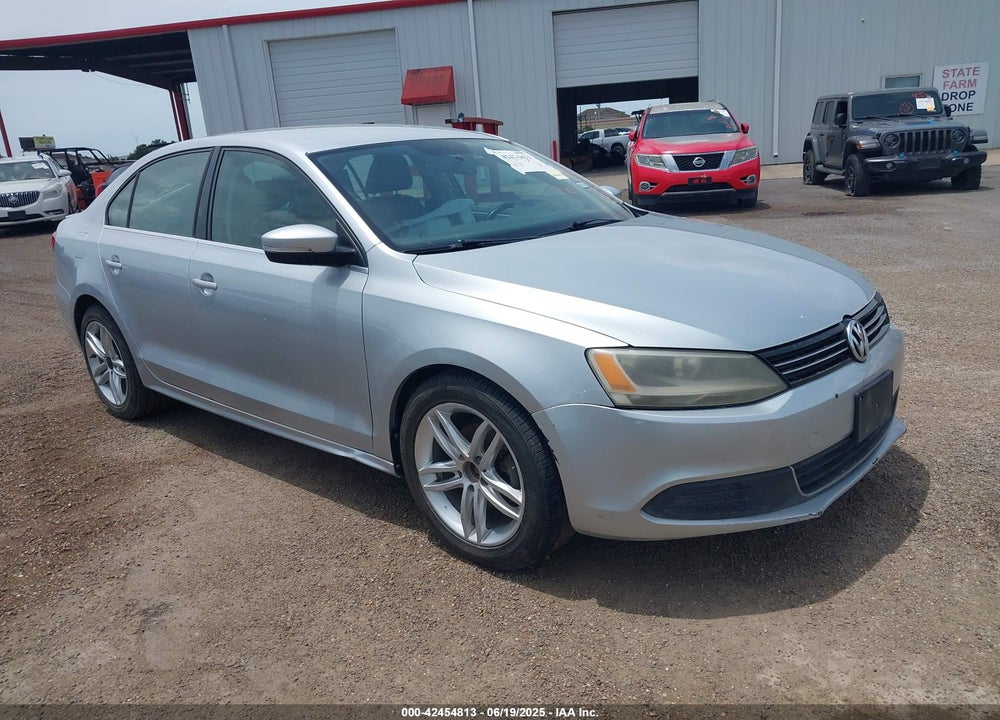 2013 VOLKSWAGEN JETTA VIN: 3VWDX7AJ5DM454242