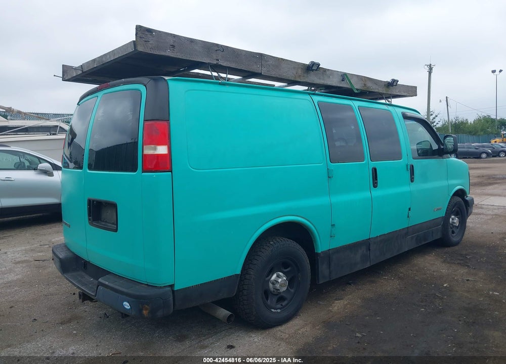 2003 CHEVROLET EXPRESS VIN: 1GCFG25T731186171