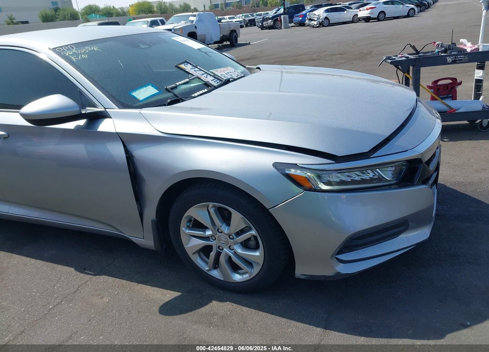 2019 HONDA ACCORD VIN: 1HGCV1F16KA095442