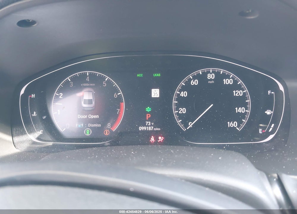 2019 HONDA ACCORD VIN: 1HGCV1F16KA095442