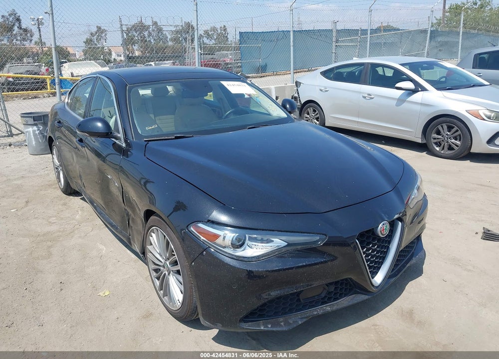 2017 ALFA ROMEO GIULIA TI RWD VIN: ZARFAECN4H7533456