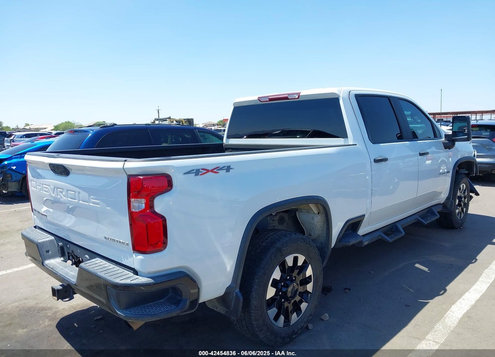 2020 CHEVROLET SILVERADO 2500HD 4WD STANDARD BED CUSTOM VIN: 1GC4YME74LF105911